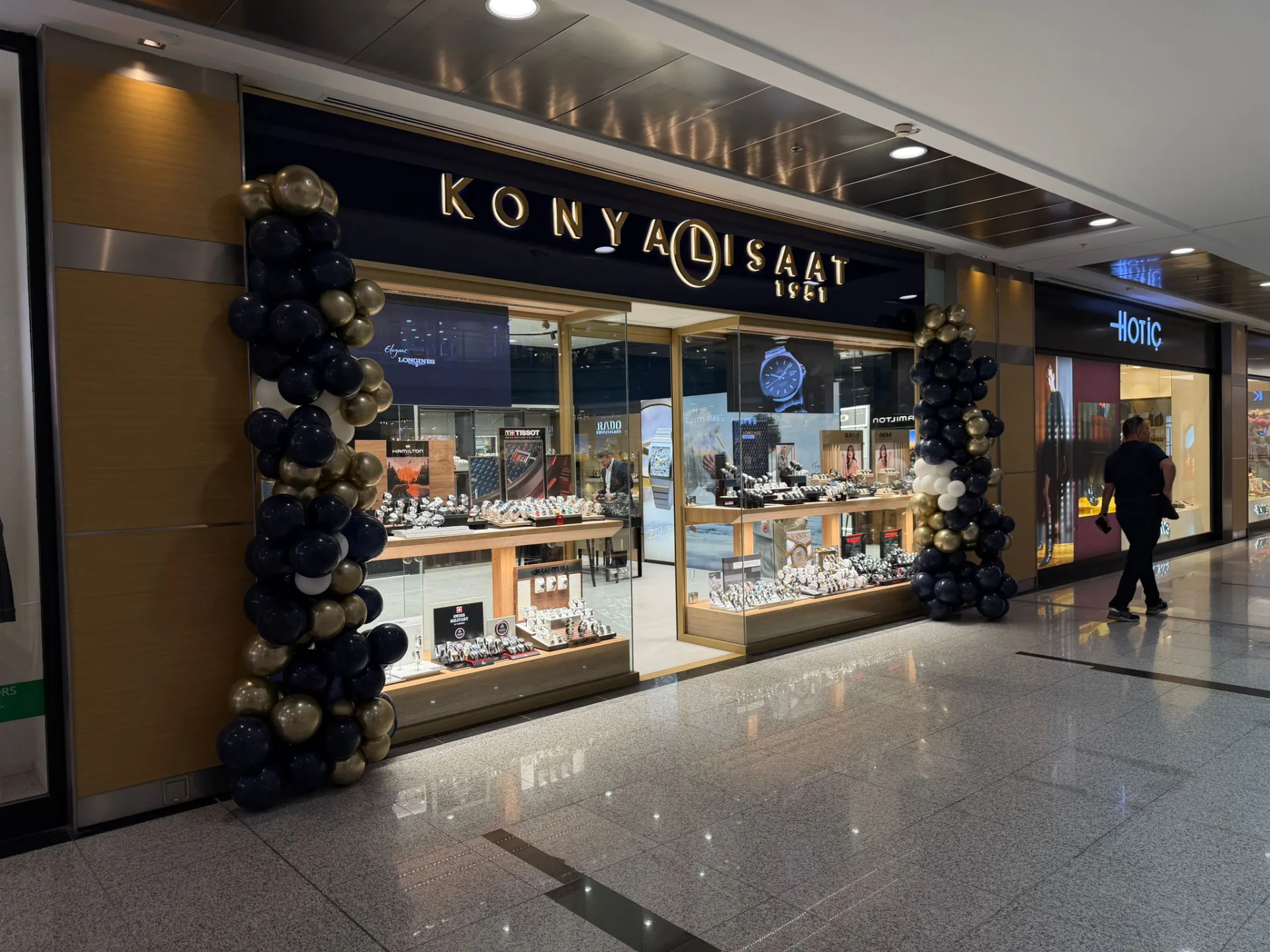 Konyali Saat Cepa — Konyalı Saat CEPA İç Mekân Uygulaması